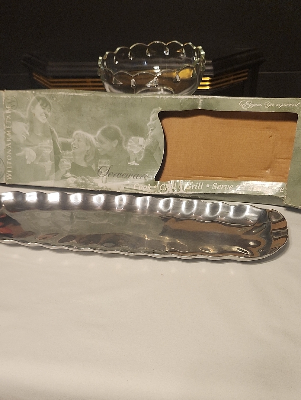 Wilton Armetale Polished Silver Scalloped Eddy Long Tray Vintage In Original Box